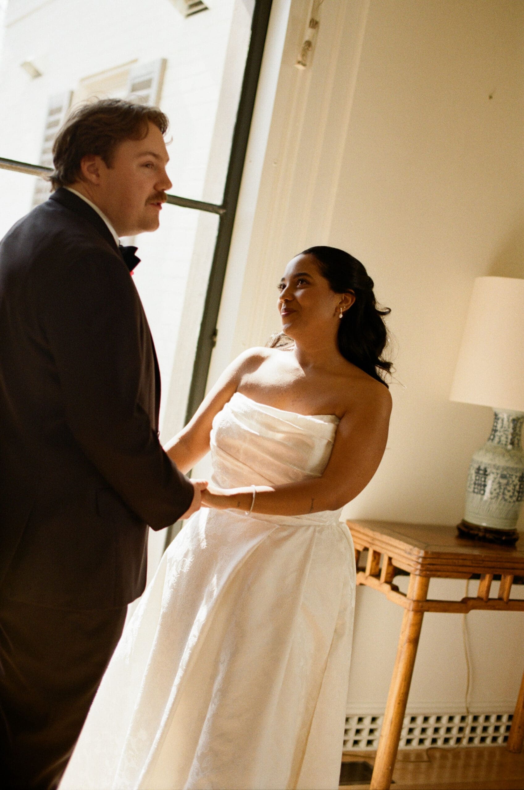 documentary style wedding photography on film for a dallas arboretum wedding outdoors